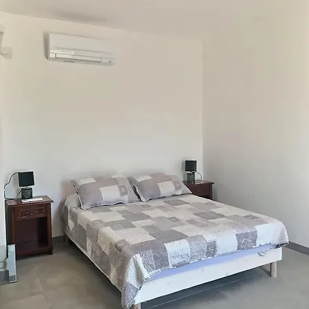 Climatisée Pour 8 Personnes Avec Piscine Privée *