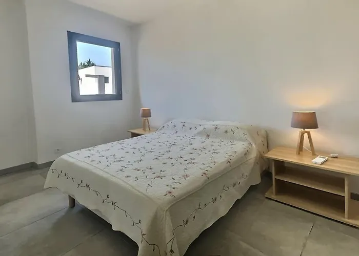 Climatisee Pour 8 Personnes Avec Piscine Privee Villa