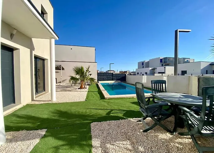 Climatisee Pour 8 Personnes Avec Piscine Privee Villa Sérignan